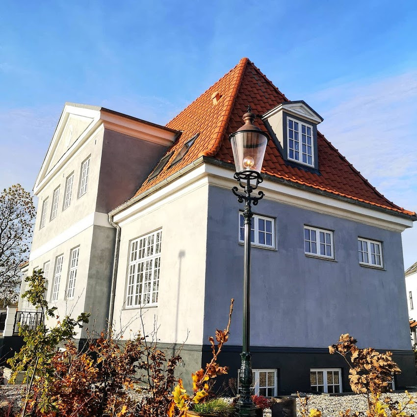 Korsbäk på Bakken lyktstolpa XL 